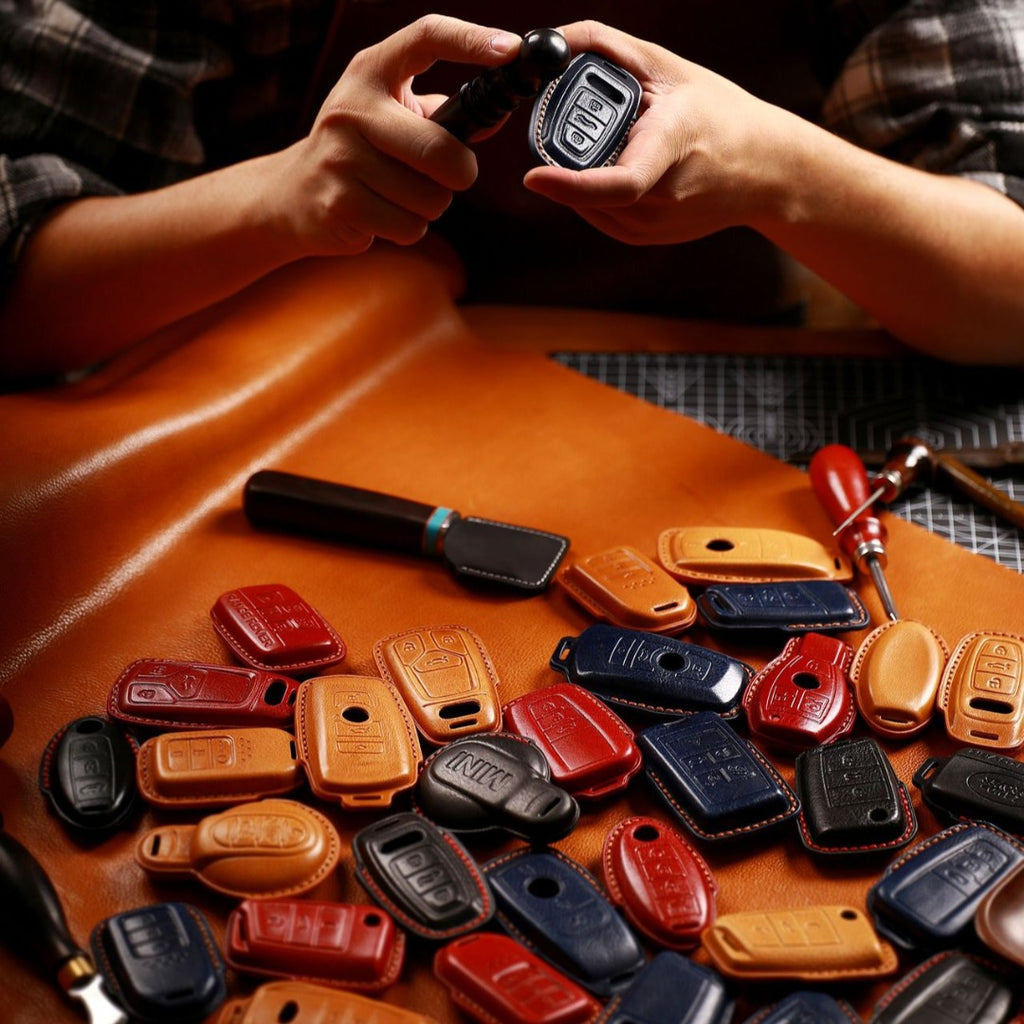 Étui à clés en cuir Land Rover/Jaguar | Cuir pleine fleur fait main | Ajustement précis pour les modèles 2010-2025